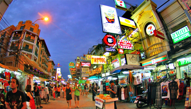 Chợ cung cấp hàng hóa tại Thái Lan